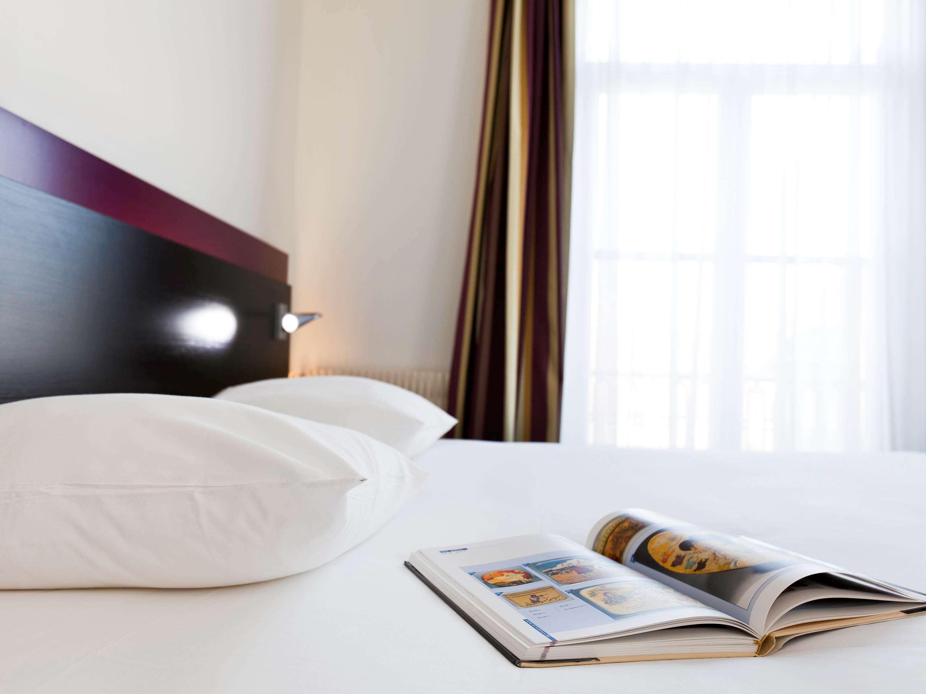 Mercure Lille Roubaix Grand Hotel Bagian luar foto