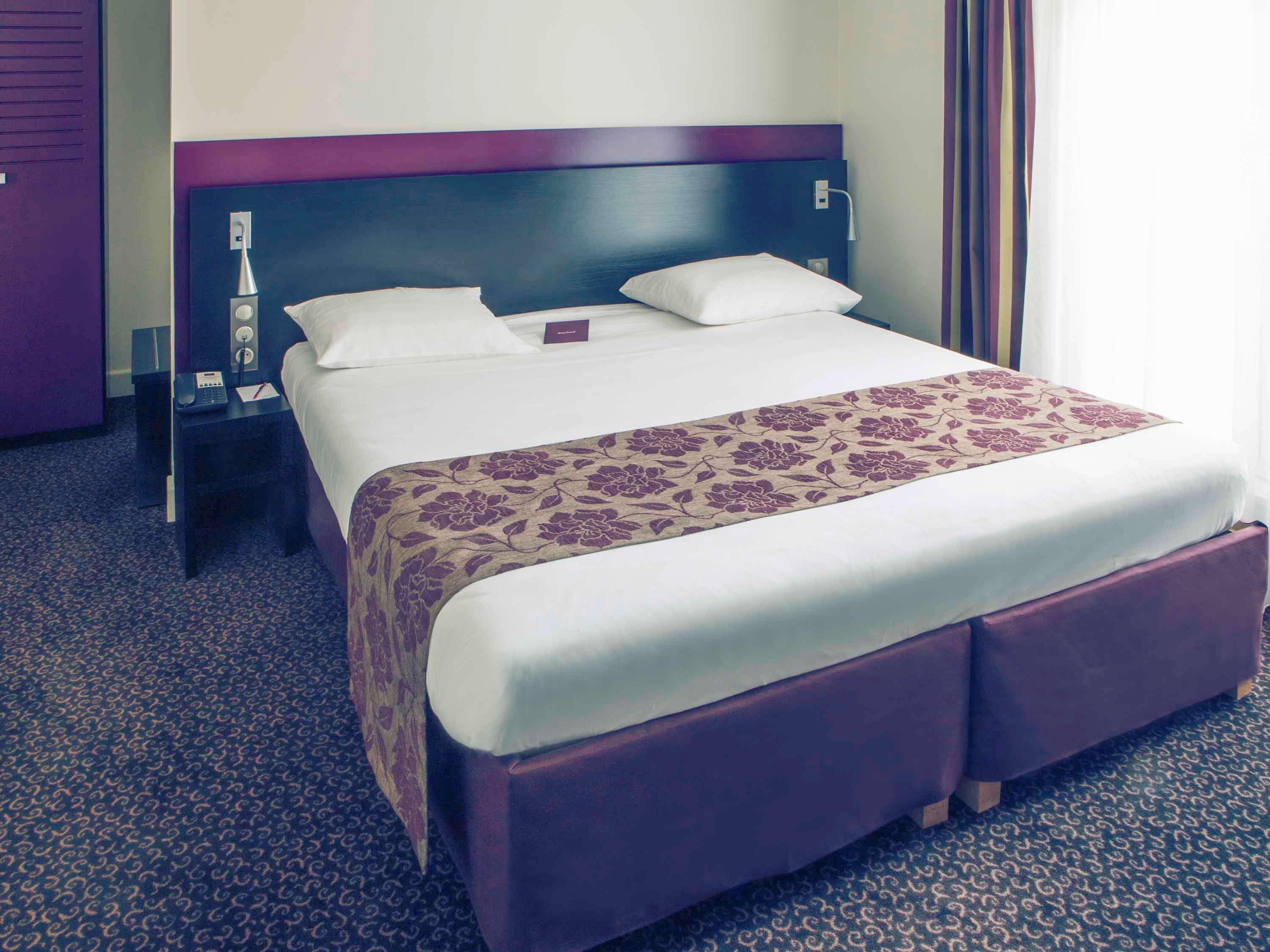 Mercure Lille Roubaix Grand Hotel Bagian luar foto