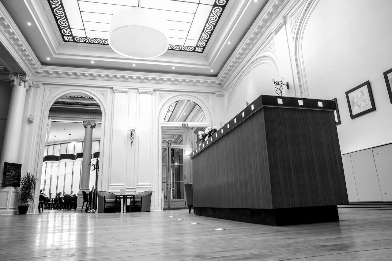 Mercure Lille Roubaix Grand Hotel Bagian luar foto