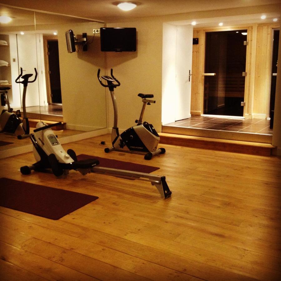 Mercure Lille Roubaix Grand Hotel Bagian luar foto