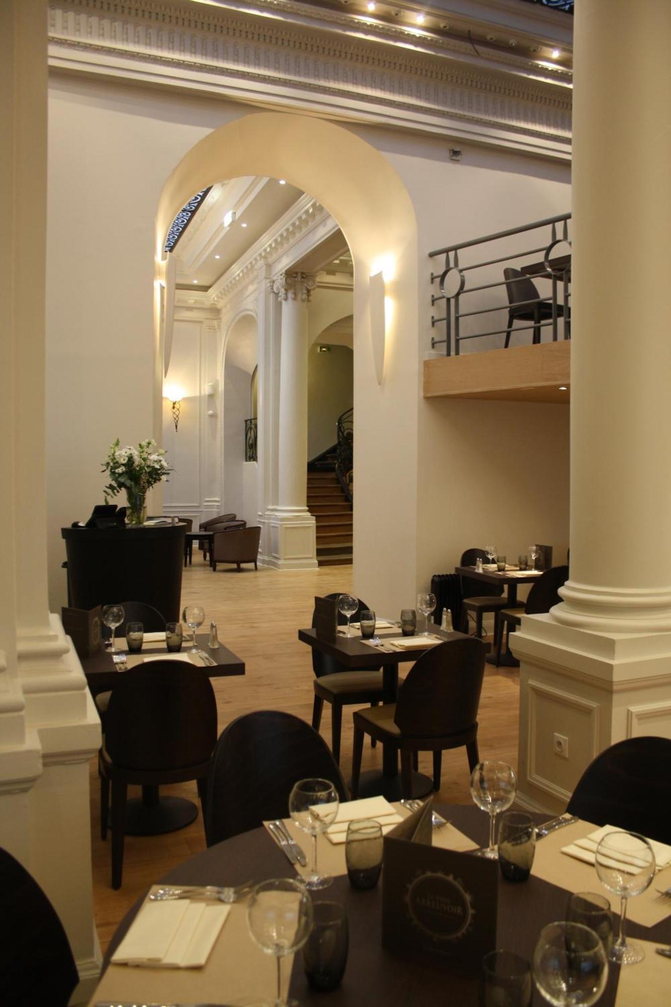 Mercure Lille Roubaix Grand Hotel Bagian luar foto