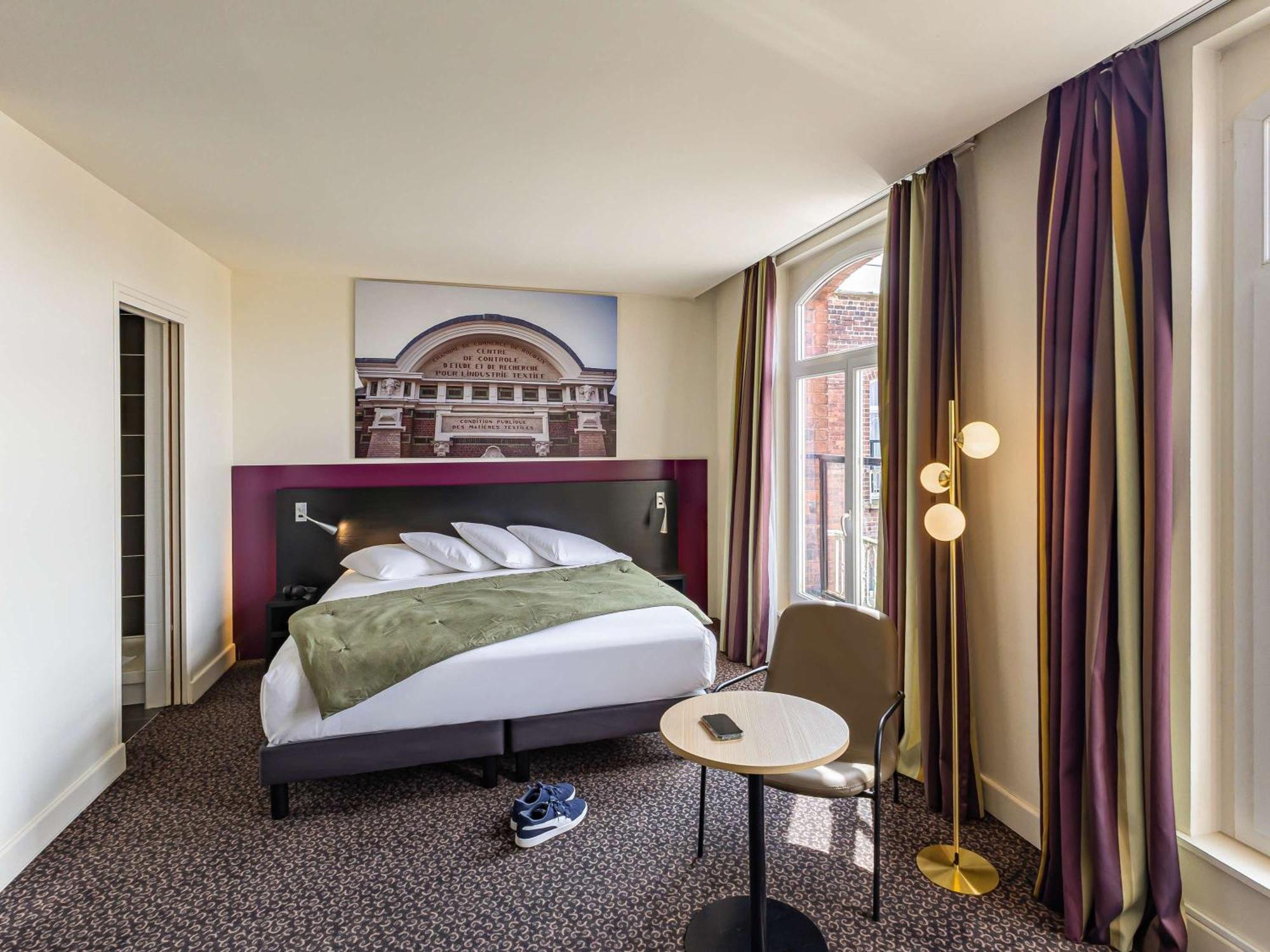 Mercure Lille Roubaix Grand Hotel Bagian luar foto