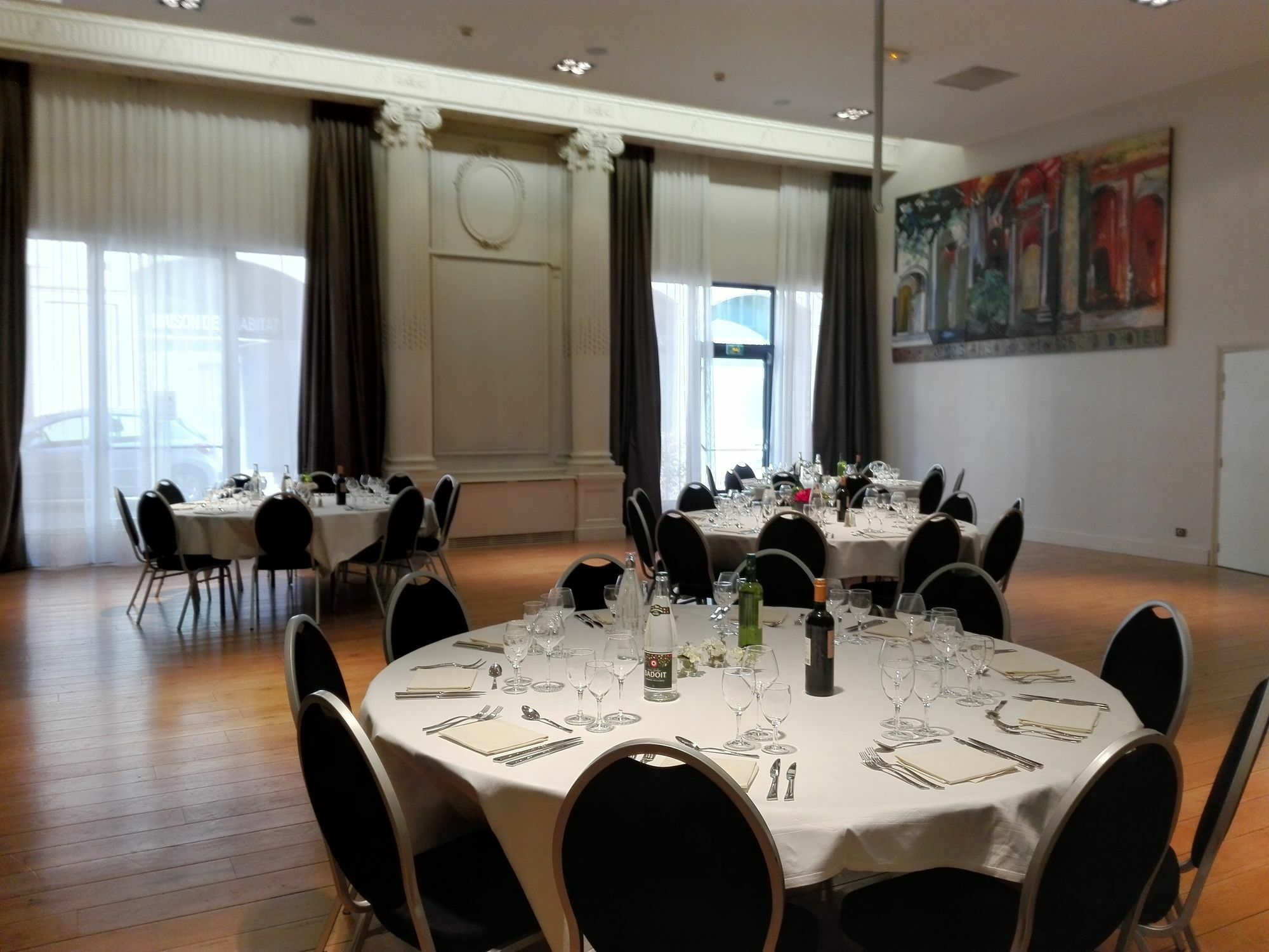 Mercure Lille Roubaix Grand Hotel Bagian luar foto